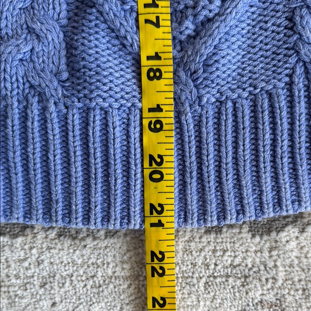 Lucky Brand Cable Knit cropped Sweater - Picture 5 of 6